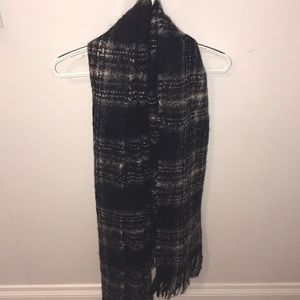 Steve Madden blanket wrap